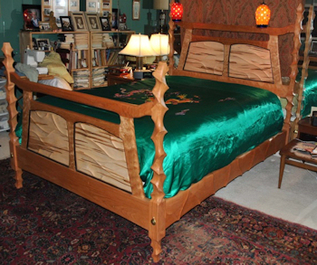 Klinedinst Bed