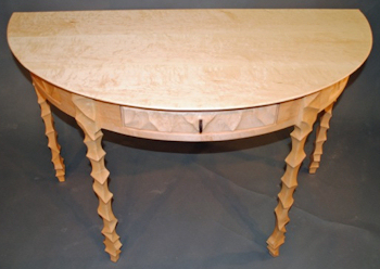 Lune Table Top