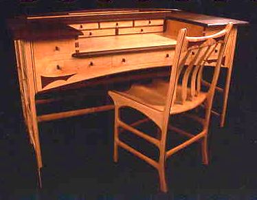 Gallery Desk