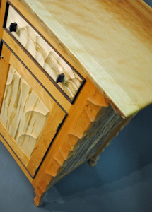 Detail of live edge front